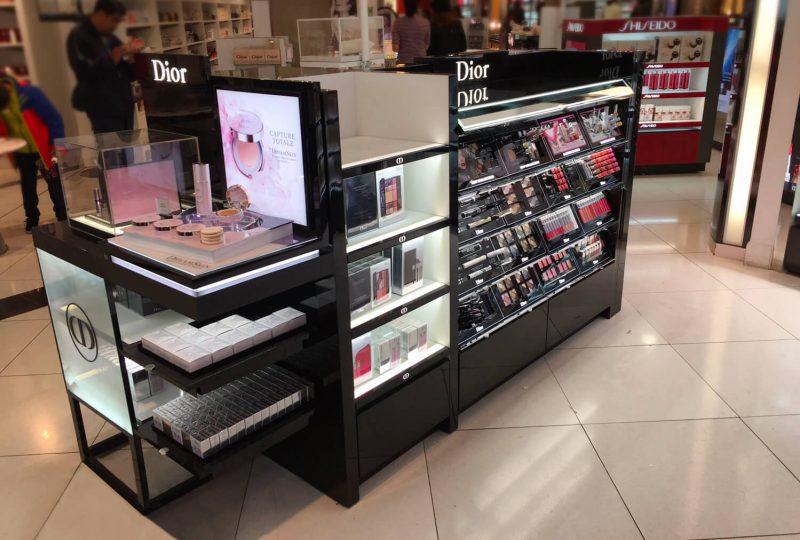 Dior Stand - Inset Group